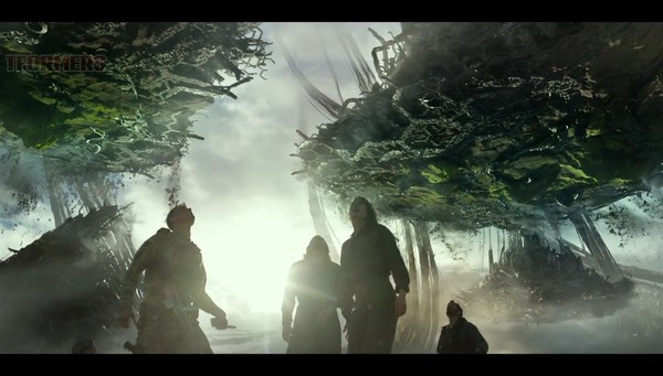 Transformers The Last Knight   Teaser Trailer Screenshot Gallery 0320 (320 of 523)